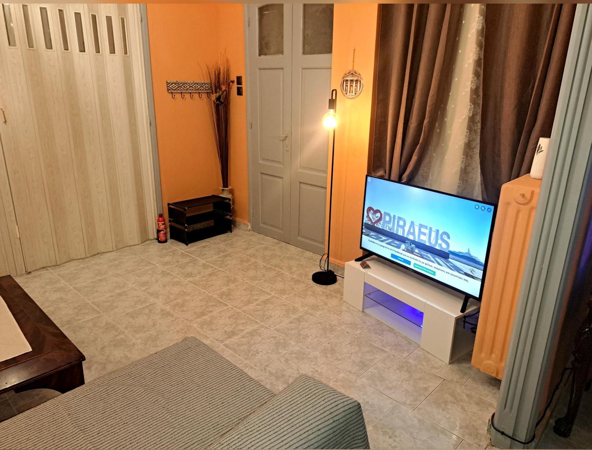 Horizon View Apartment Port Of พีเรียส ภายนอก รูปภาพ